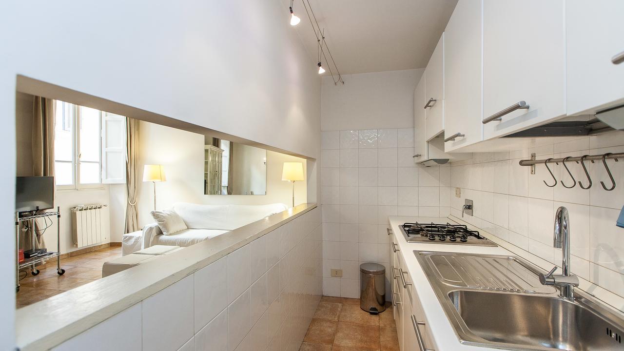 Apartament Teatro Pace Rzym Zewnętrze zdjęcie