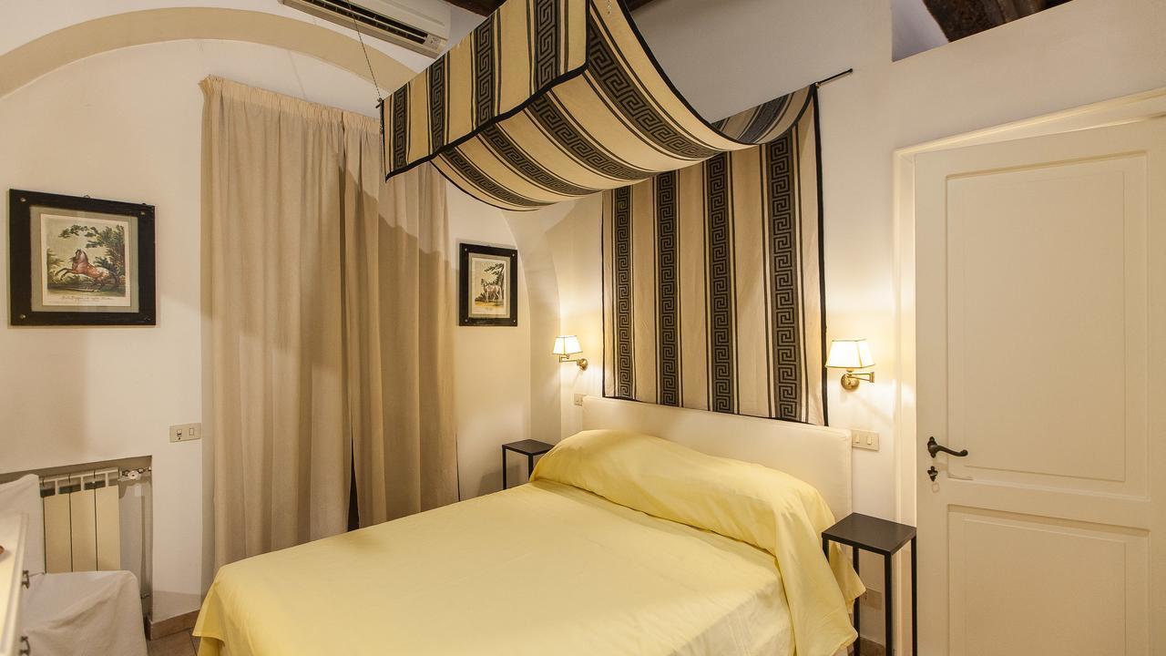 Apartament Teatro Pace Rzym Zewnętrze zdjęcie